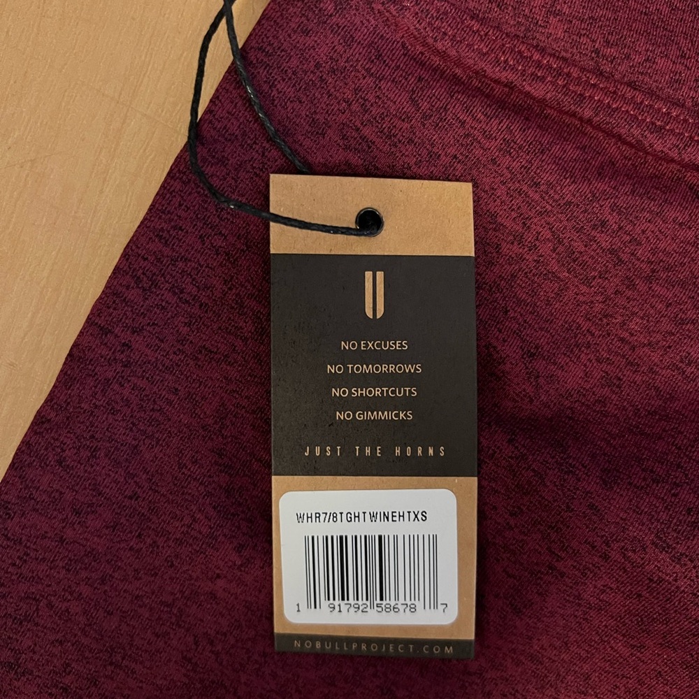 NOBULL Burgundy Leggings XS NWT - Picture 3 of 6